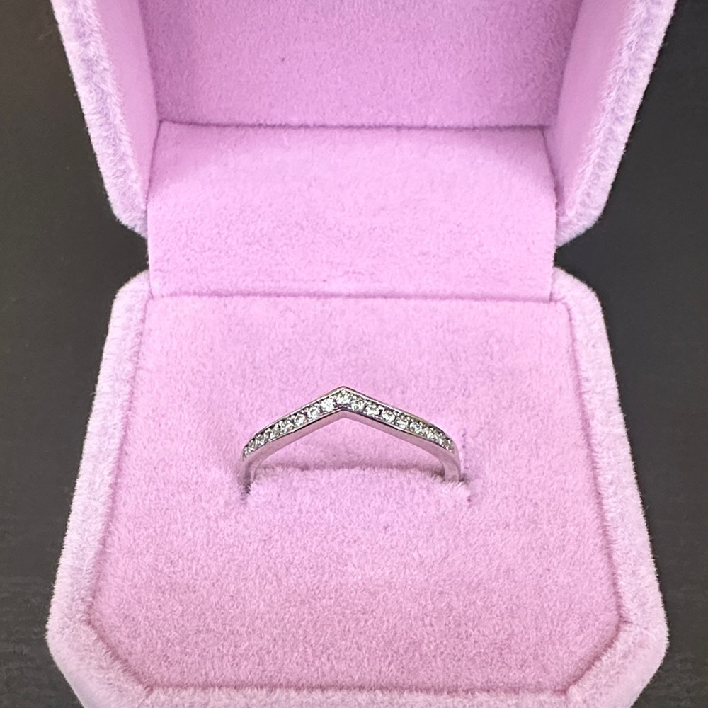 Sterling Chevron Pavé Band Ring - White